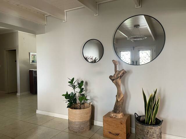 Suburban bliss gallery image 3