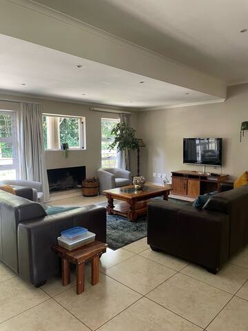 Suburban bliss gallery image 4