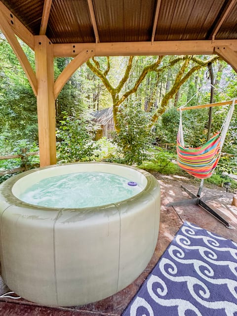 Coastal Redwood Cabin | Hot tub | Private Creek