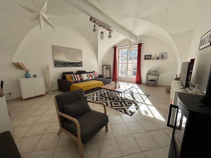 Charmante Maison De Village - Mouriès