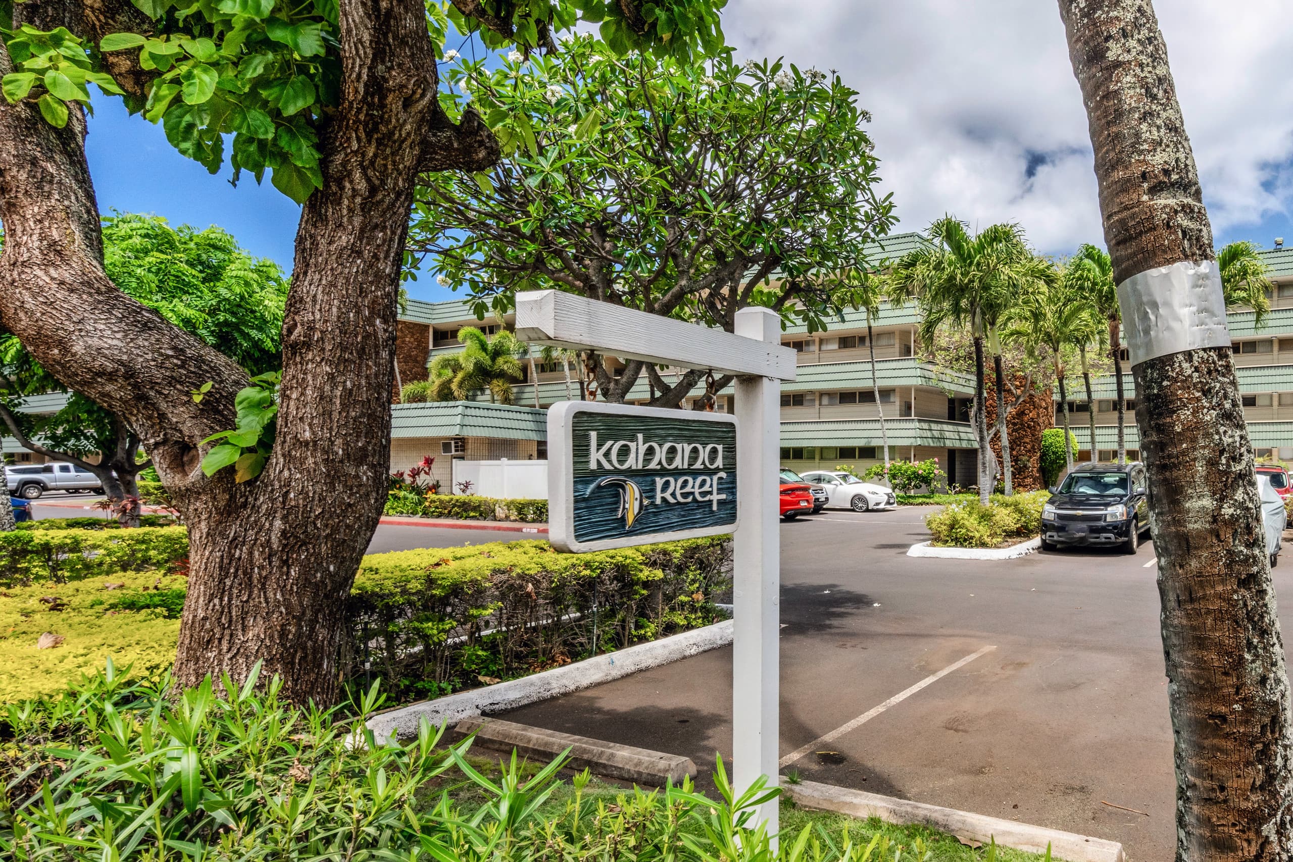 Condo in Lahaina · ★4.99 · 1 bedroom · 2 beds · 1 private bath - Image 43