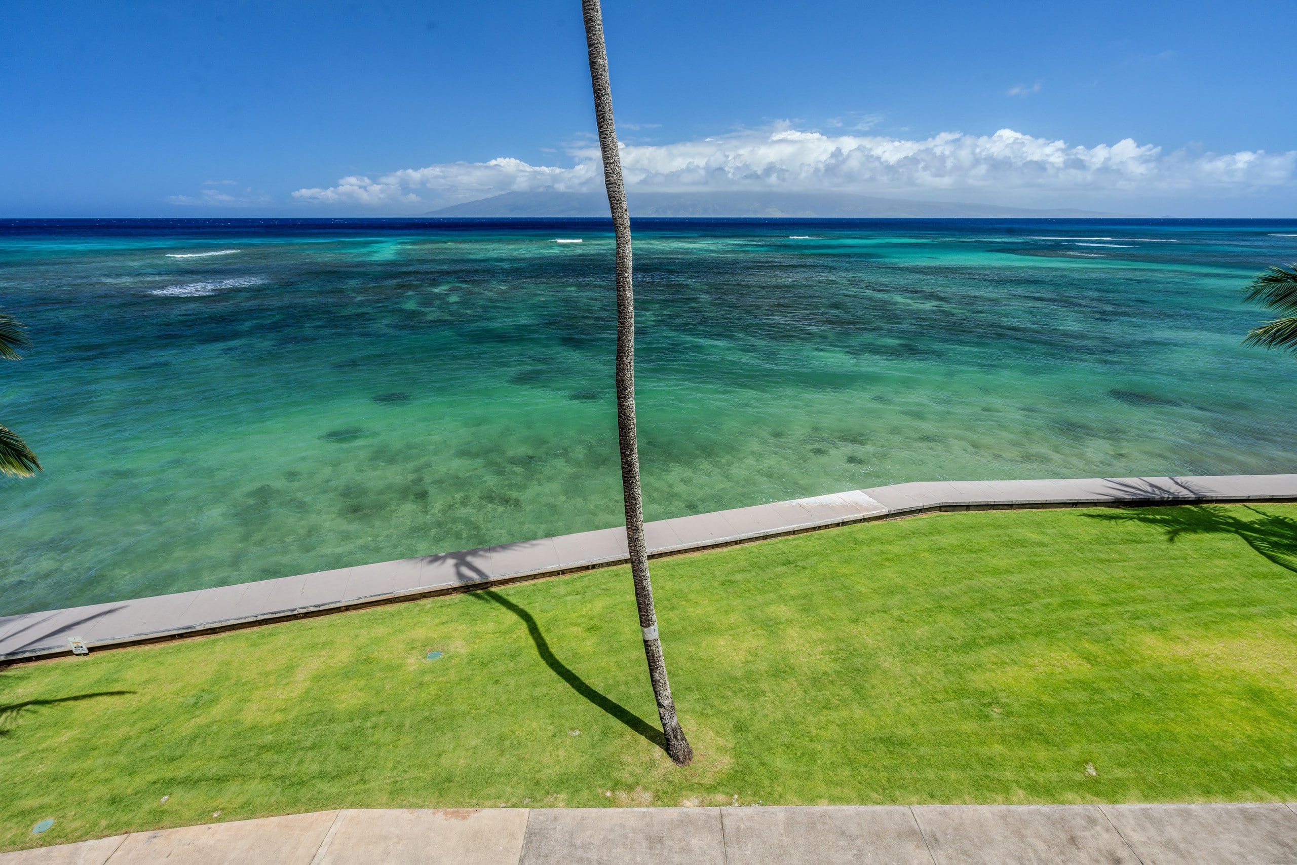 Condo in Lahaina · ★4.99 · 1 bedroom · 2 beds · 1 private bath - Image 19