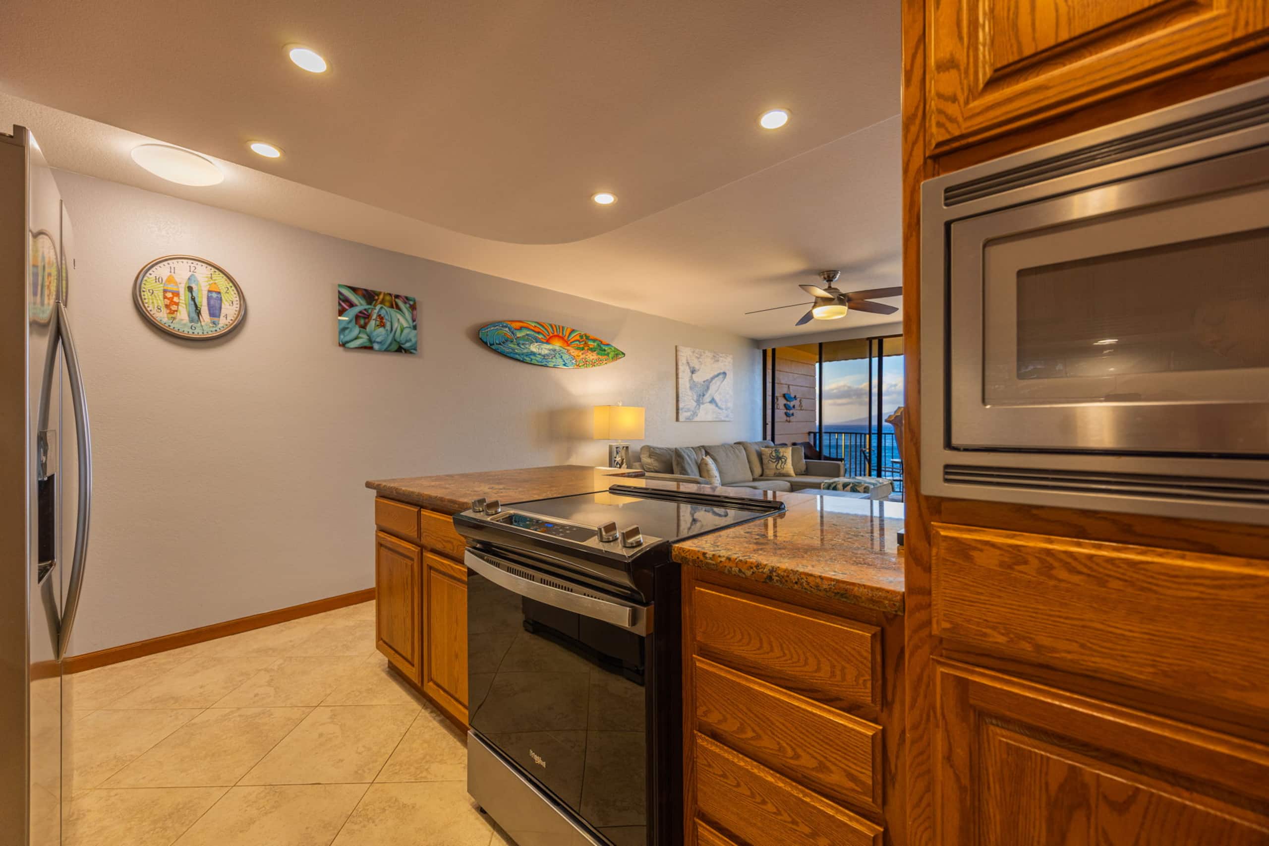 Condo in Lahaina · ★4.99 · 1 bedroom · 2 beds · 1 private bath - Image 7