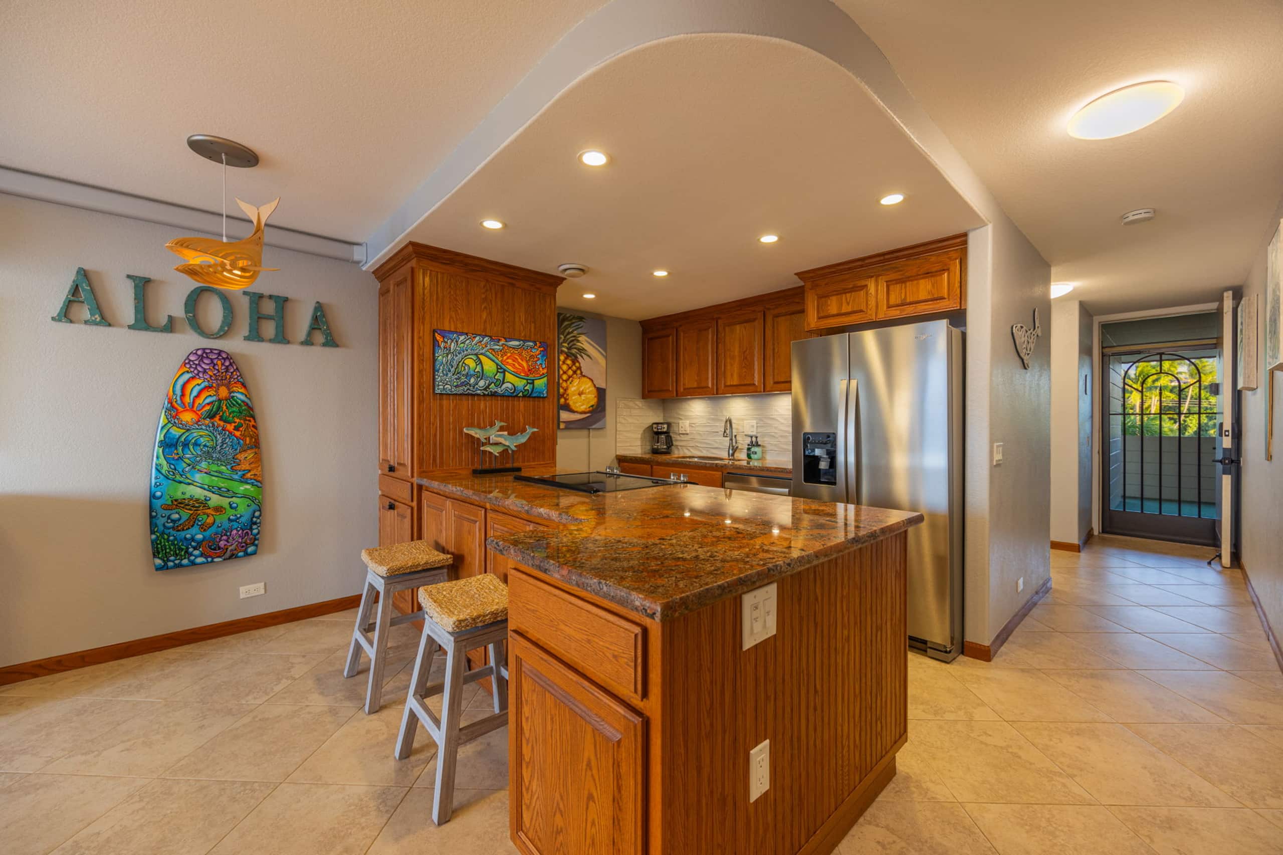 Condo in Lahaina · ★4.99 · 1 bedroom · 2 beds · 1 private bath - Image 10