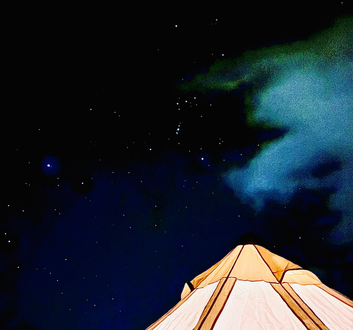 Night: Actual photo I took with my iPhone of the ⭐️ stars so bright during the new moon! Visible with bare eyes! From the other side of the property you can see the Milky Way galax
