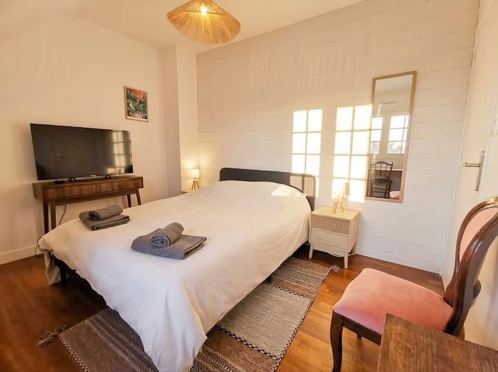 Esta habitación se encuentra en el 1º piso, junto al baño