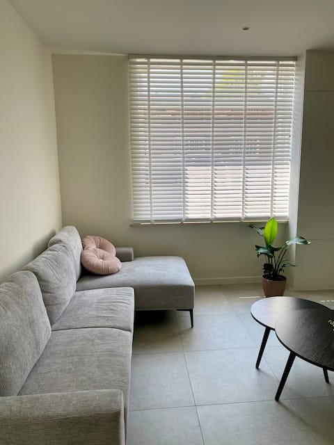 Top performing Airbnb: Cozy house within walking distance of the city center in Ieper