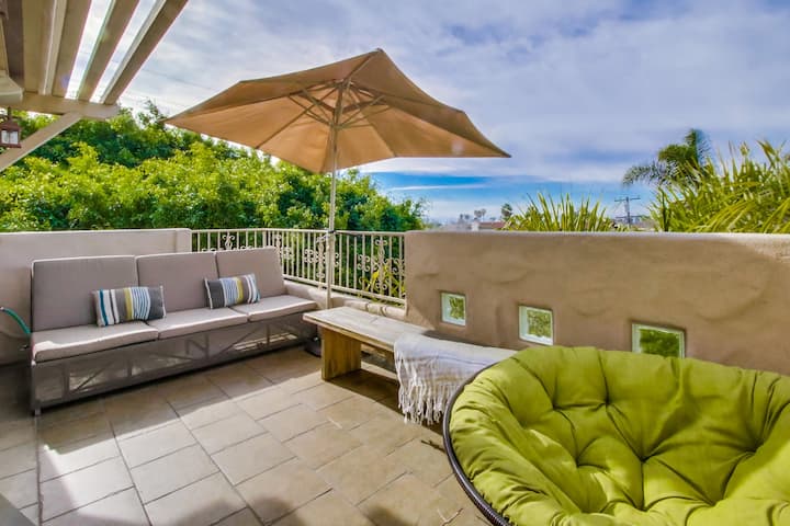 Hot Tub & Beach Home  Pacific Beach Townhome - San Diego, CA