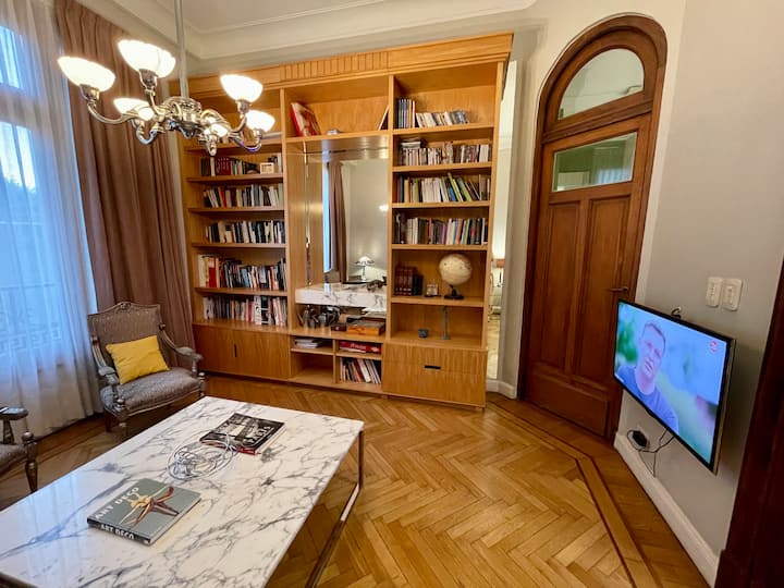 Однокомнатная квартира в стиле Франции в Almagro и Palermo