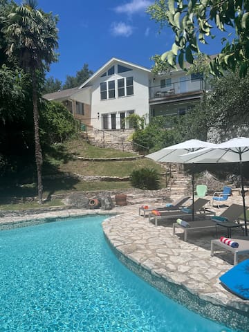 Central Austin Paradise Just 4 Miles from Downtown gallery image 2