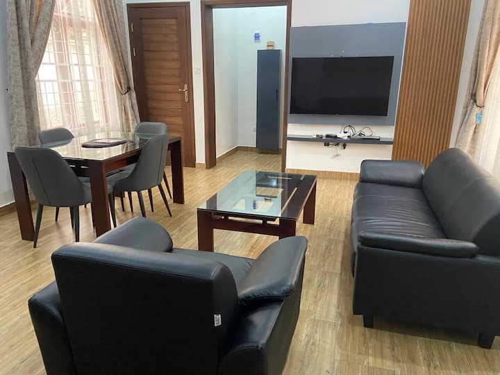 1 Bedroom Bungalow In Alalubosa Gra - Ibadan