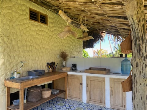 Popular Airbnb listing: Oceanfront cabin, nature and endless beach in Córdoba