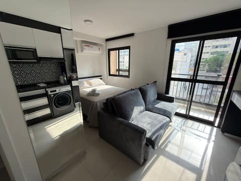 Top Airbnb: Apartment | Liberdade Neighborhood | Air Conditioning em São Paulo