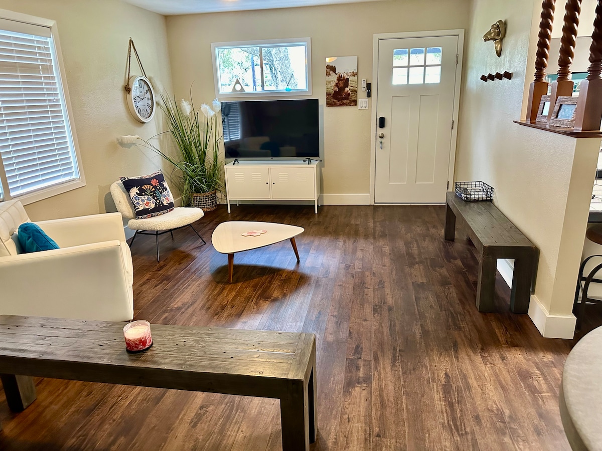 تلفزيون إل جي ذكي جديد تمامًا 55بوصة حتى تتمكن من مشاهدة مباراة أو مشاهدة نقر. 