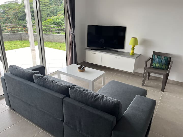 Maison 2 Chambres - Calme, 5 Min Aéroport - Tahiti