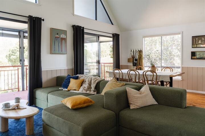 Waterfront Boutique A-frame - River House Pinjarra - Pinjarra