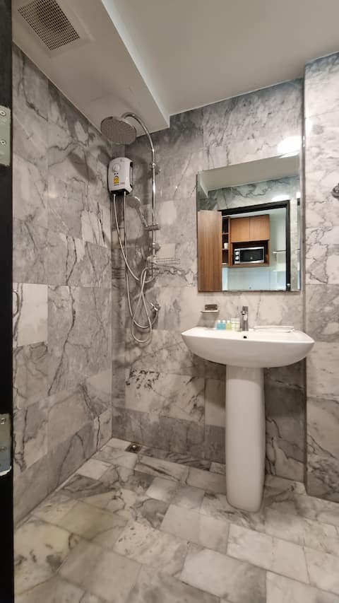 CA 633 maximum comfort by the sea