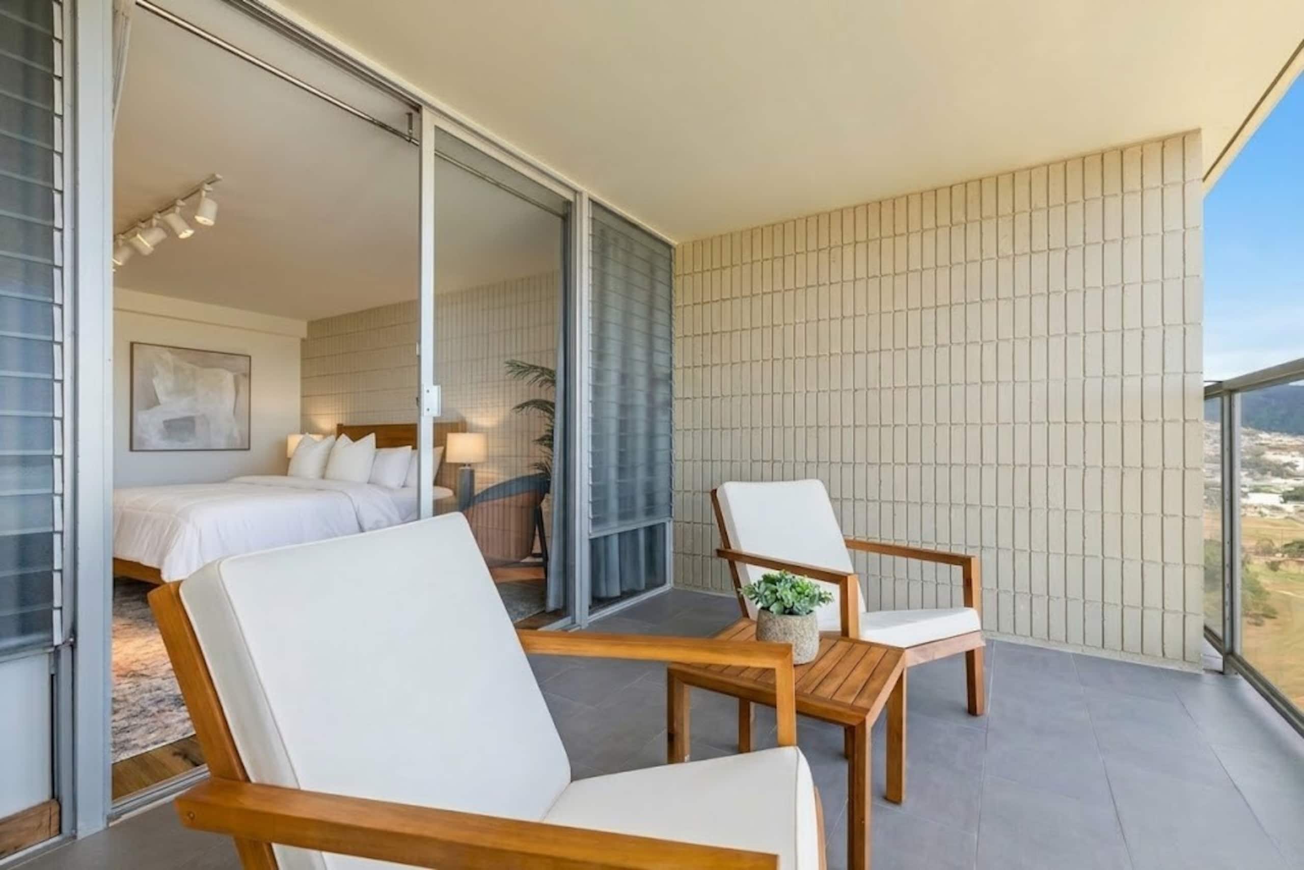Diamondhead / Ocean View Waikiki Condo on 38th Fl - Image 8