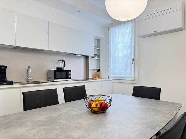 Ca’ Lavinia Elegant Venice stay in centro storico gallery image 2