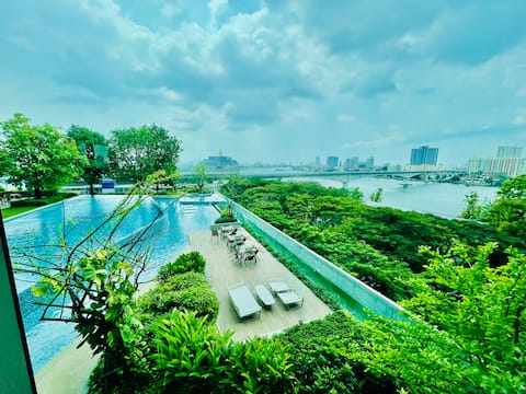 333 Riverside next to Bang Phlat Pier BTS Station, near shopping center