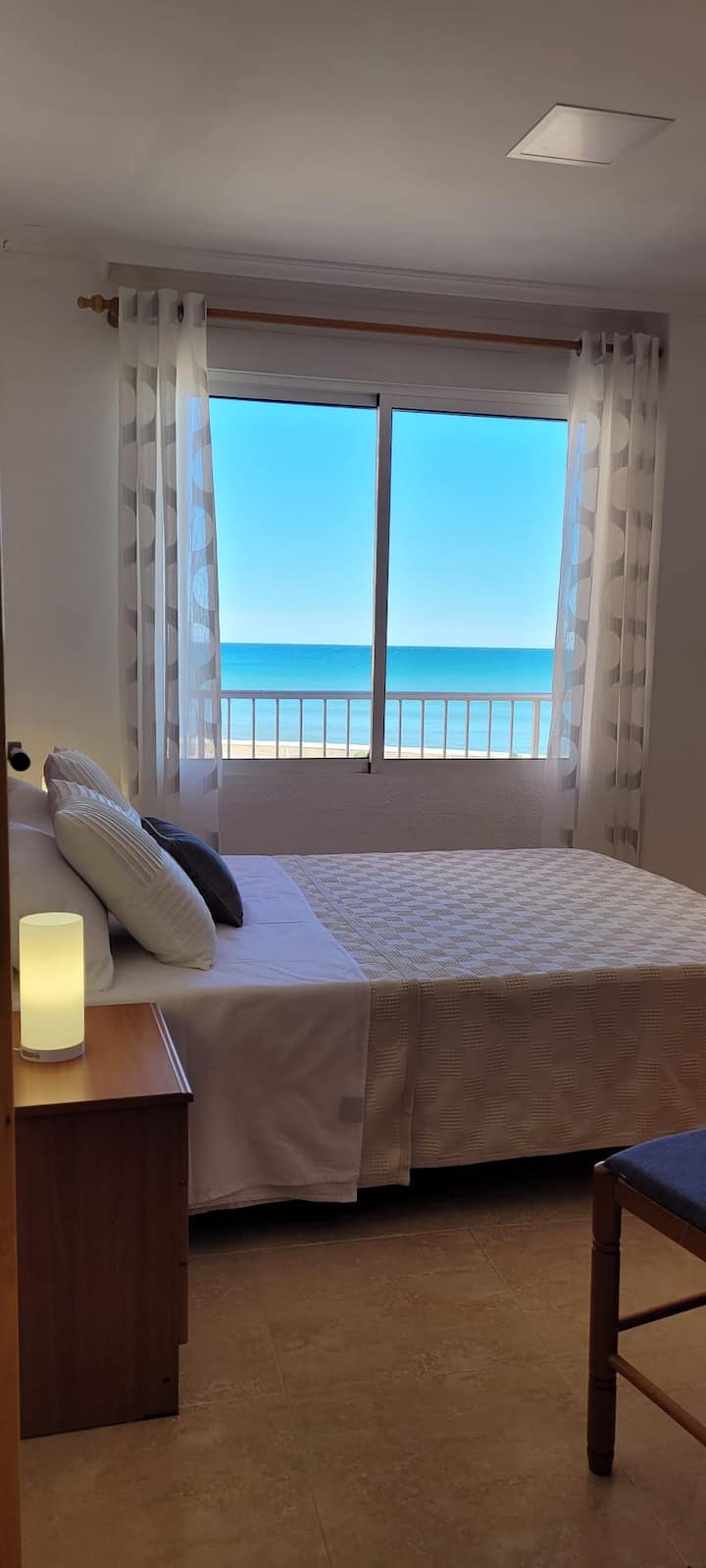 غرفة للزوجين