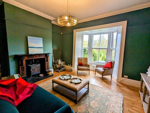 Top Airbnb: Heritage house, close to park and city centre in Preston