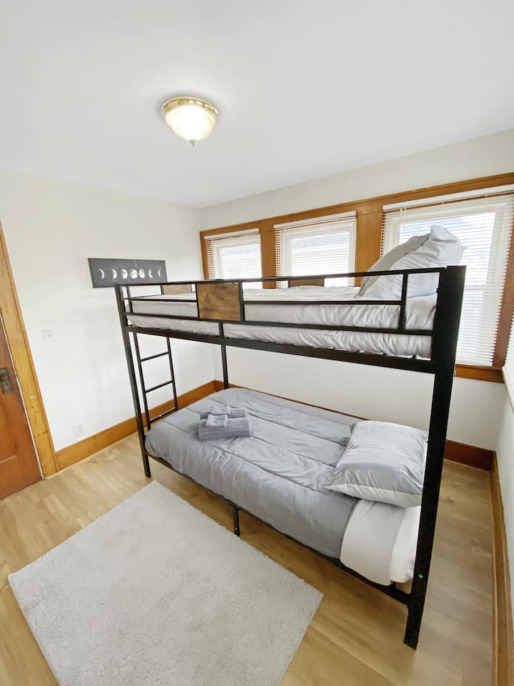 საძინებელი 2