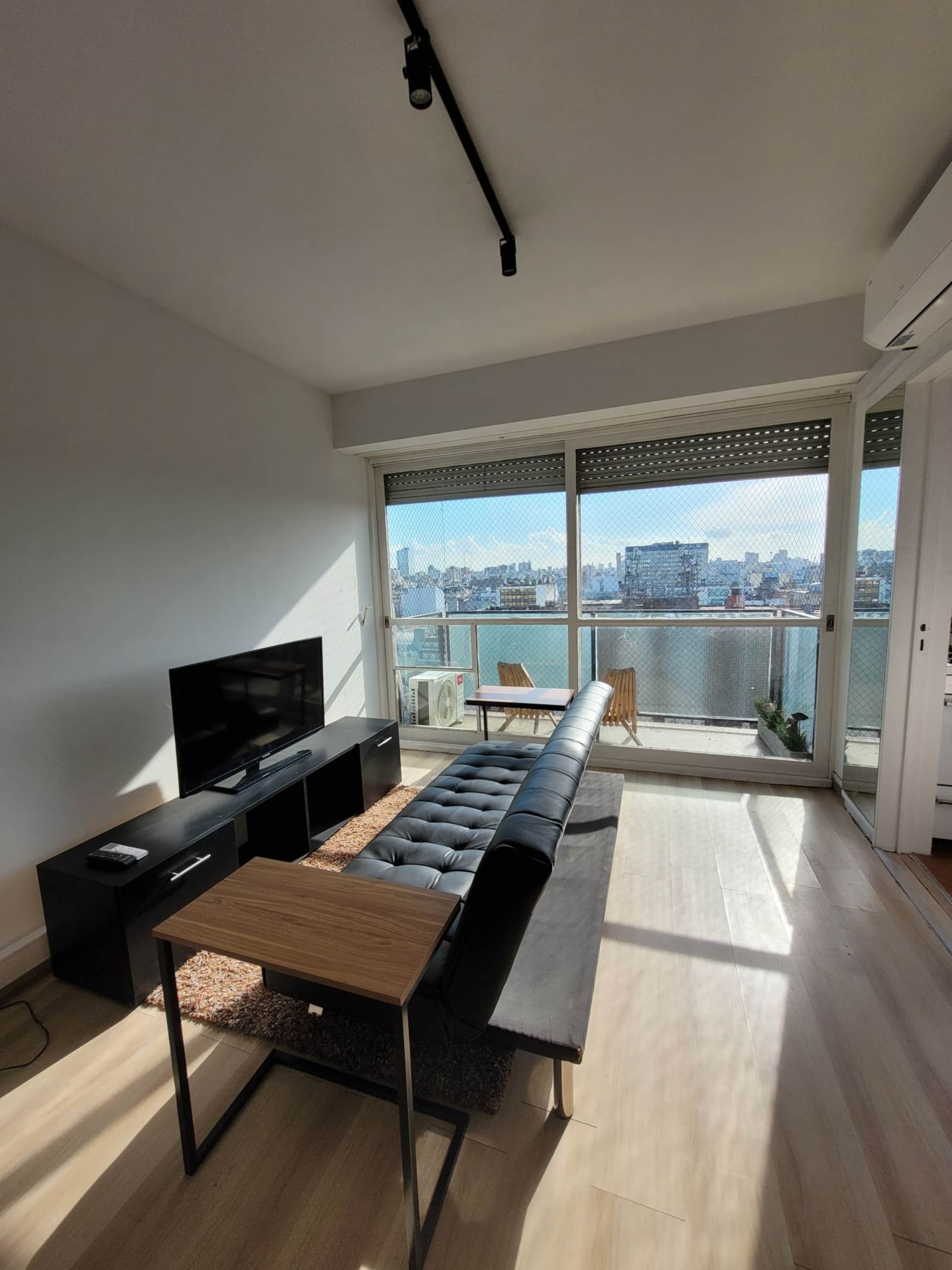 Kitnet de 1 dormitório em San Nicolás com vista para o centro