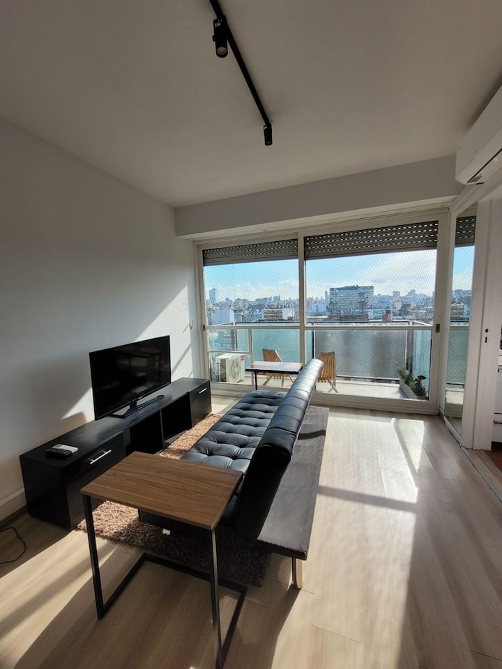 Kitnet de 1 dormitório em San Nicolás com vista para o centro