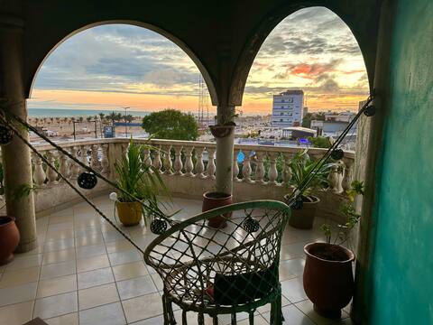 4 apartments on 2nd floor with sea views