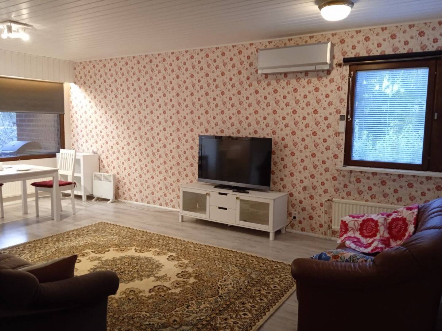 Holiday House
Rentoutumistalo 5