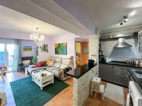 Top performing Airbnb: Apartment in the historic center in Perchel Norte