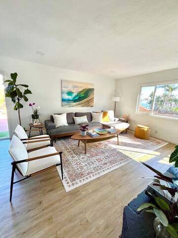 Ocean View, La Jolla Home, Mid-Century Charm gallery image 2