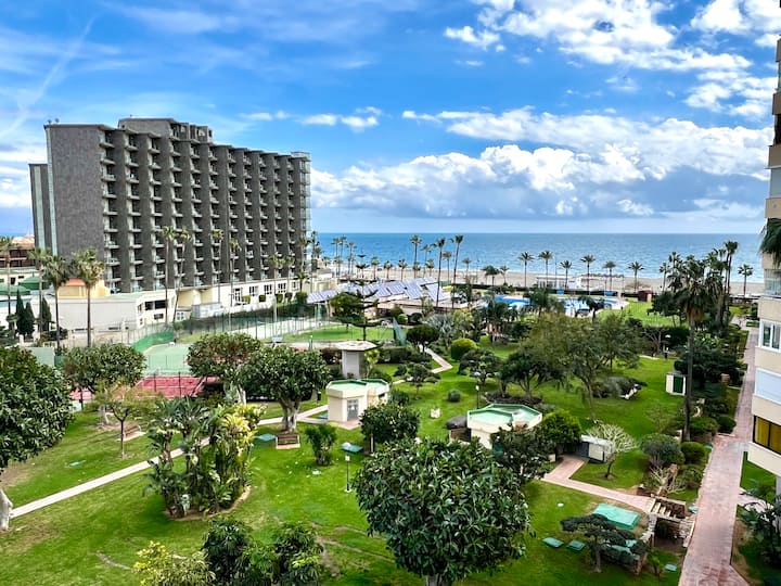 Playamar Deluxe Close To Beach. Sinesedesignhomes - Torremolinos