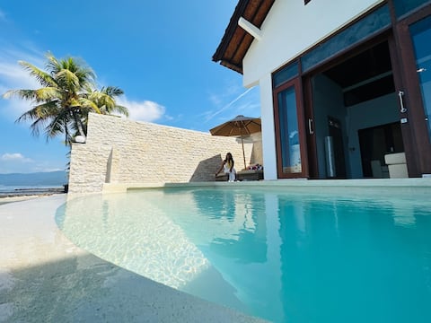 Oceanfront | Infinity Pool |Luxury 3 BDRM|Discount