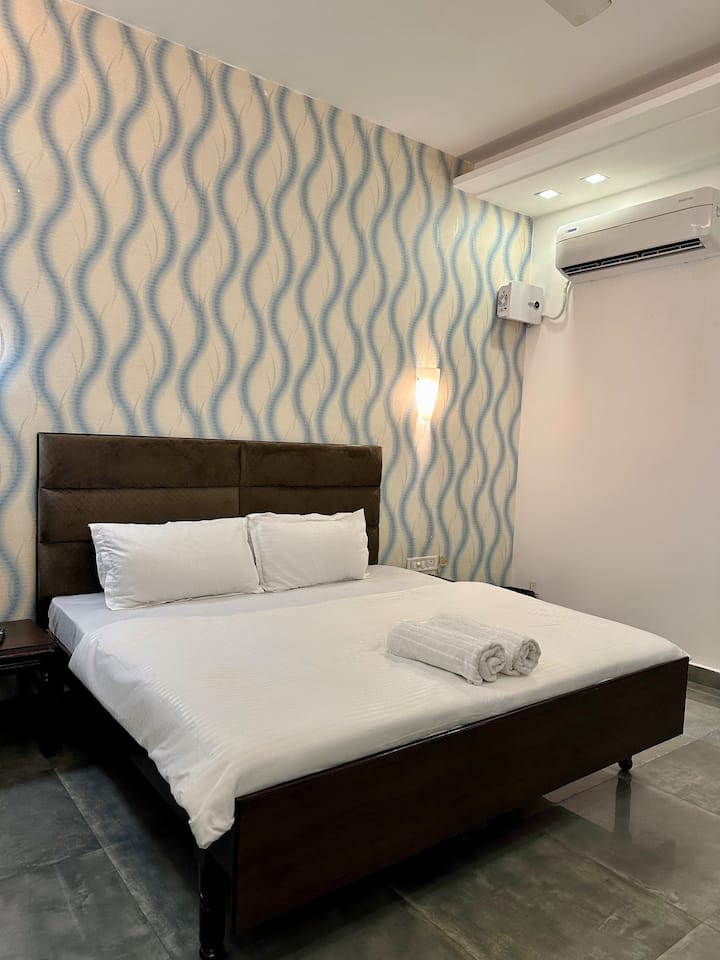 Zoey's - Room in Channi Himmat, Jammu