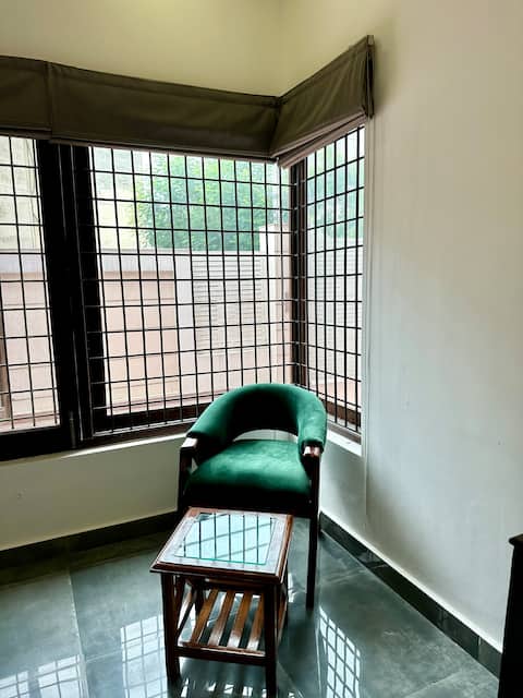 Zoey's - 2BHK in Channi Himmat, Jammu