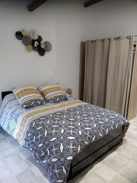 2-person apartment with floor