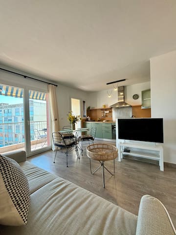 AIRB&M Conciergerie managed Airbnb listing 3