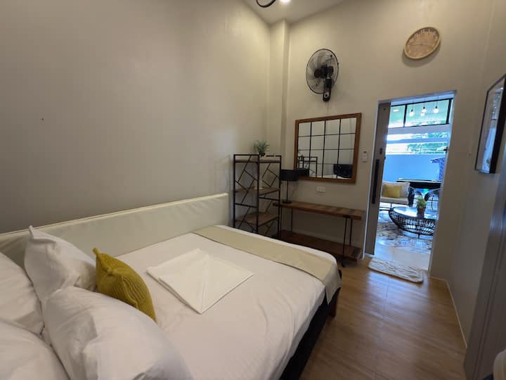 საძინებელი 1