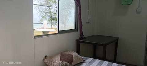 Dungun Beach Motel