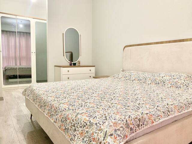 Beautiful four bedrooms apartment gallery image 5