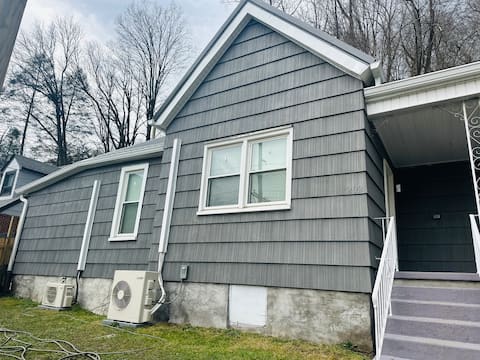 Park Ave Laurel Cove, Bell Theatre & LMU