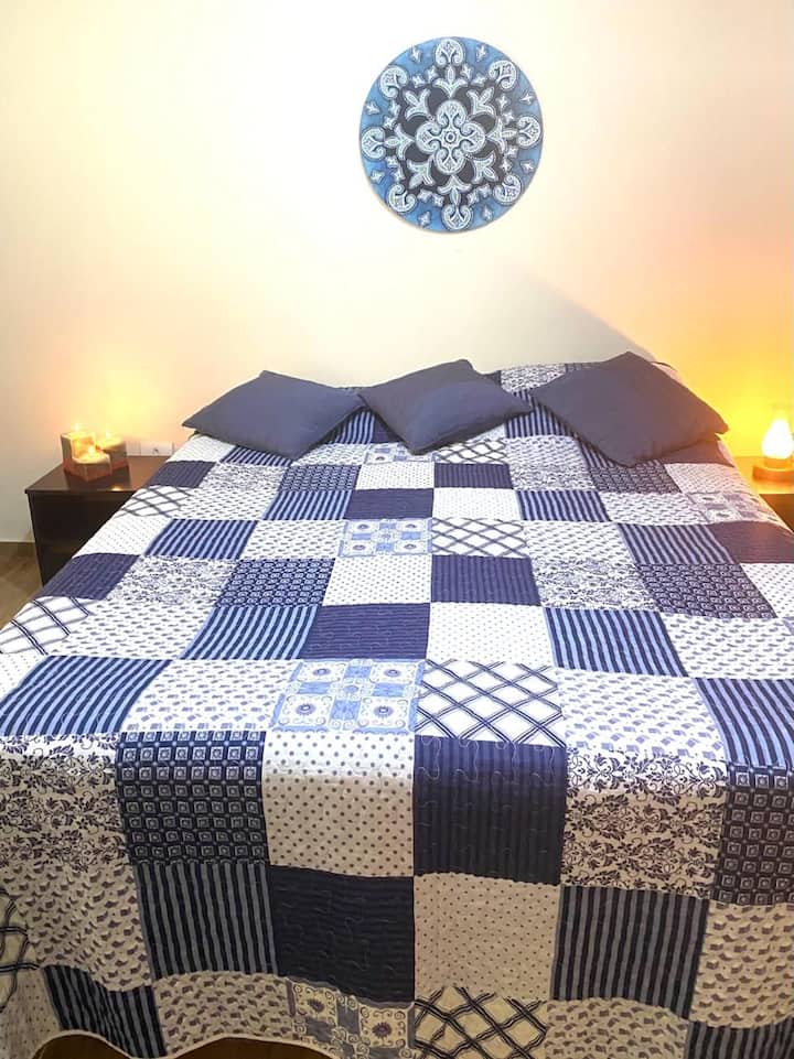 Schlafzimmer 1