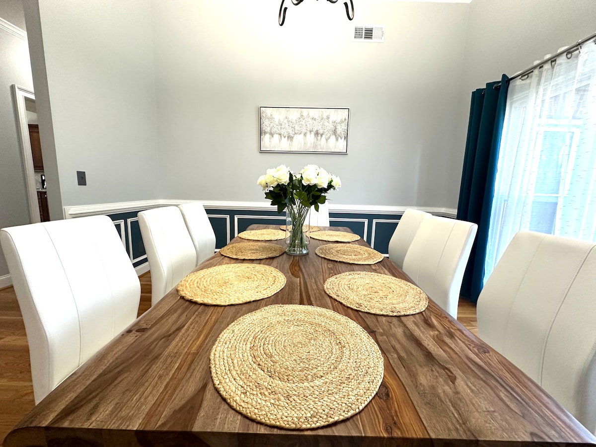 Spacious 4BR Retreat | Road Atlanta & Château Élan