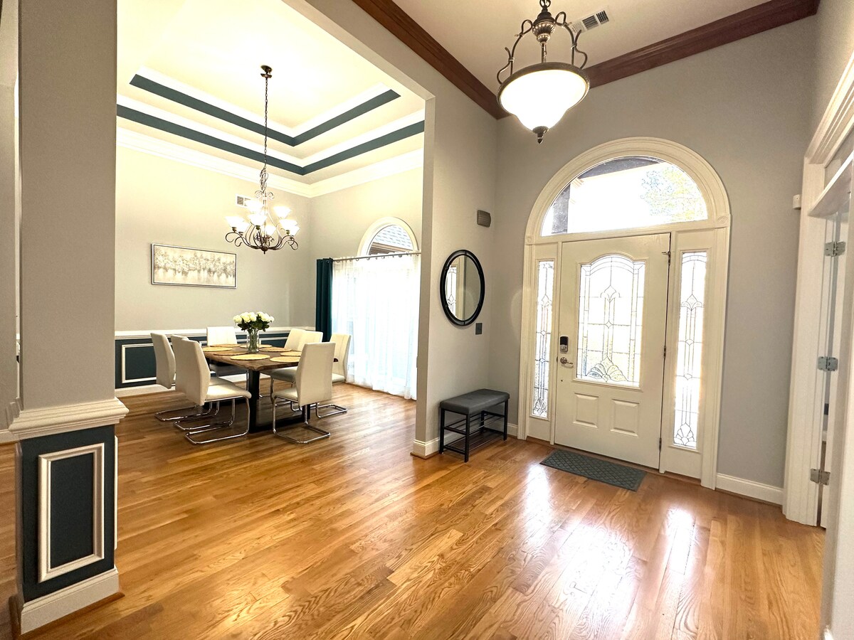 Spacious 4BR Retreat | Road Atlanta & Château Élan