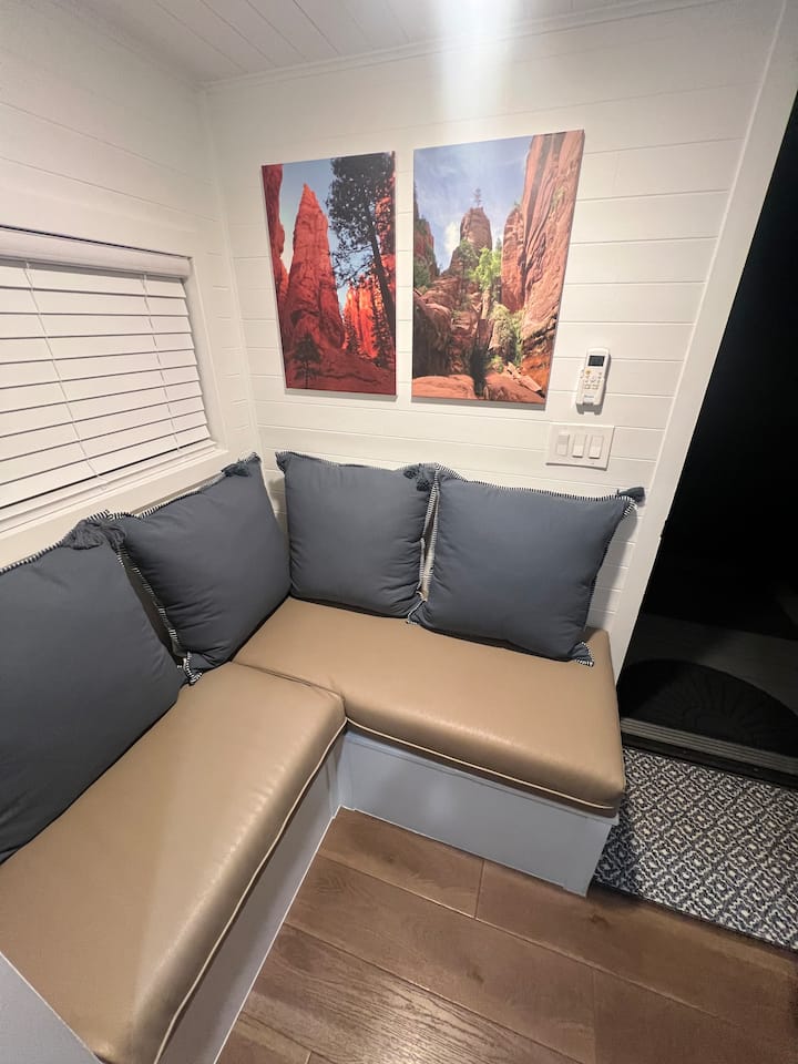 Zions Tiny Gem At Zion Red Hawk Resort, Range Rv - Zion National Park