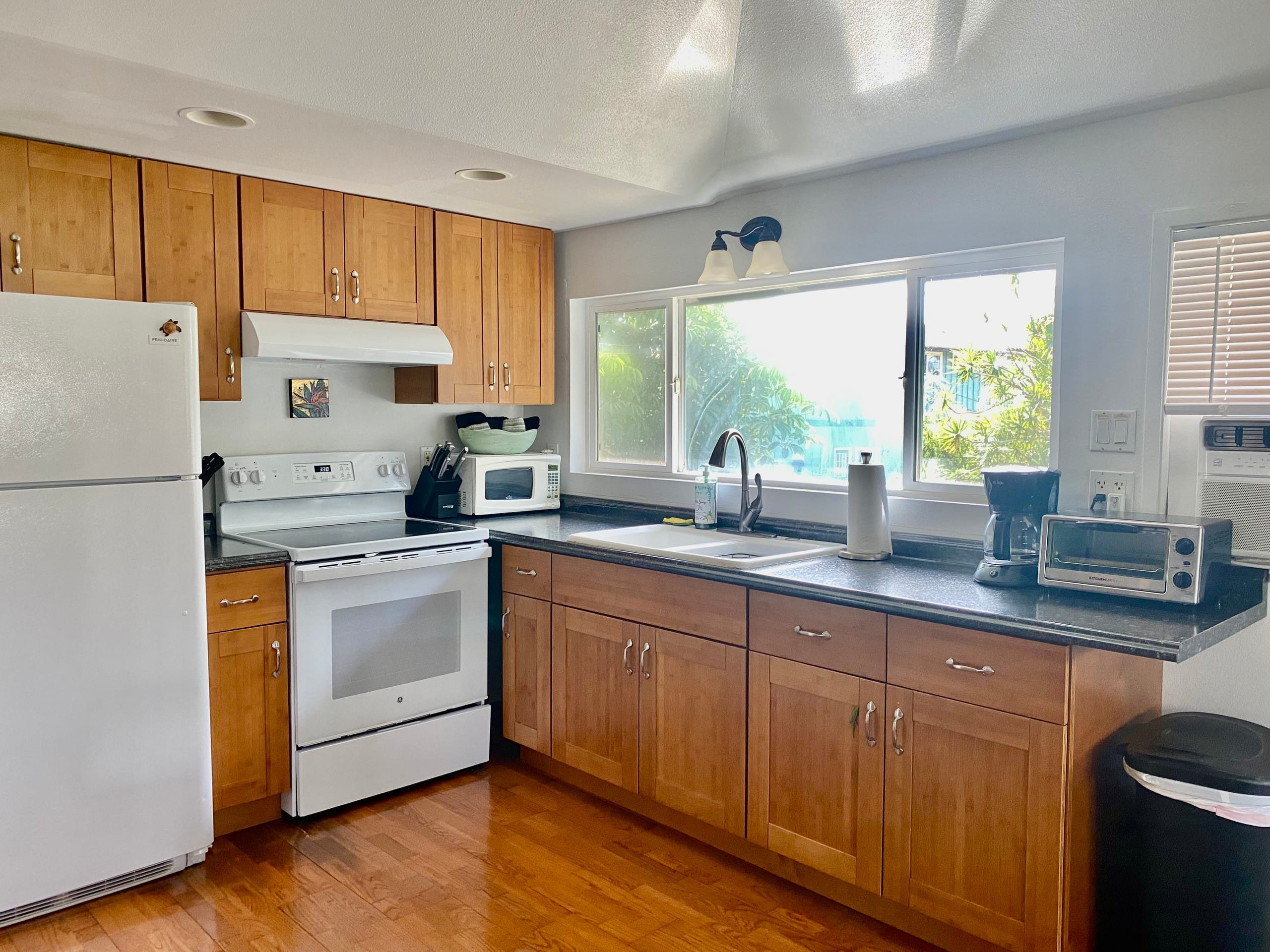 Home in Paia · ★4.87 · 2 bedrooms · 4 beds · 1 private bath - Image 6