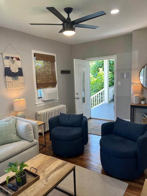 Top Airbnb: Private Guest Suite near DC/UMD in Washington Dc Suburbs