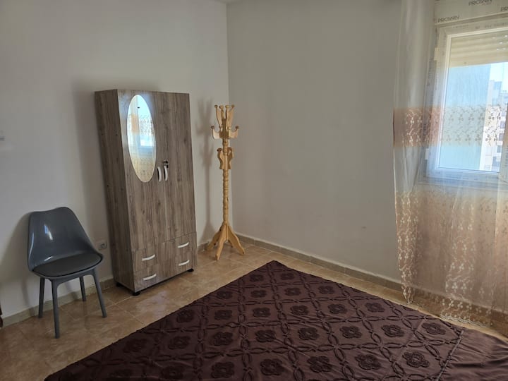 საძინებელი 1